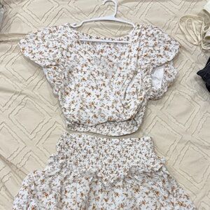 ILLA ILLA Floral Patterned Fabric skort set